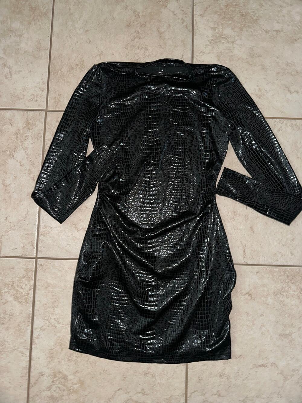Women’s Black Faux Crocodile Print Ruched Bodycon Dress Size Medium